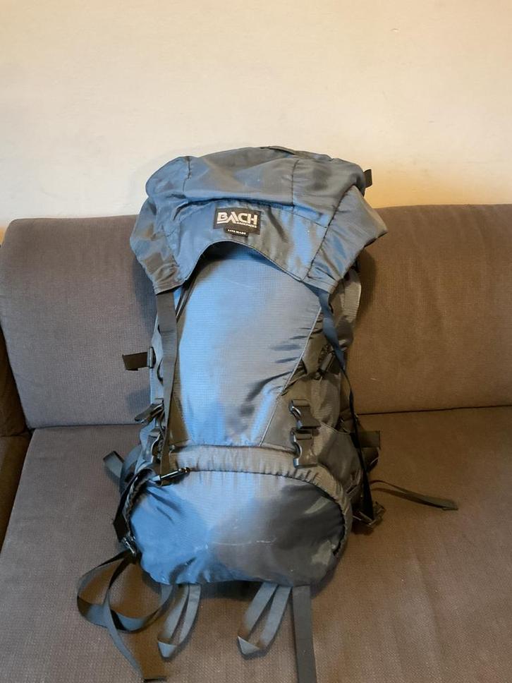 Goede dames Bach Backpack, Sieraden, Tassen en Uiterlijk, Tassen | Reistassen en Weekendtassen, Gebruikt, Blauw, 60 tot 80 cm