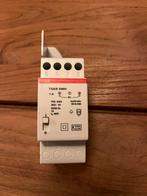 ABB deurbeltrafo (busboard), Ophalen of Verzenden, Zo goed als nieuw