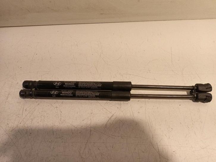 Gasdrukveerset voor Hyundai i40, Auto-onderdelen, Carrosserie en Plaatwerk, Hyundai, Gebruikt, Herkomst onderdeel bekend, 12 maanden garantie