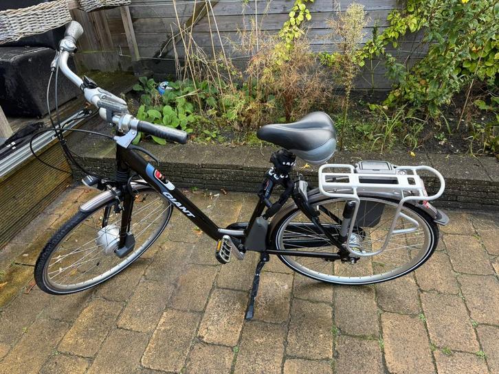 Giant Twist Comfort E-bike - Fijne Elektrische Fiets, Fietsen en Brommers, Elektrische fietsen, Gebruikt, Giant, 55 tot 59 cm