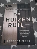 Boek Rebecca fleet - de huizenruil, Ophalen of Verzenden, Zo goed als nieuw, Nederland