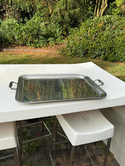 Groot rvs dienblad met handgrepen stevig en stoer, Huis en Inrichting, Woonaccessoires | Dienbladen, Gebruikt, Metaal, Rechthoekig