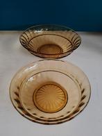 Andries Copier x Neerlandia 2 amber schalen, Antiek en Kunst, Ophalen of Verzenden