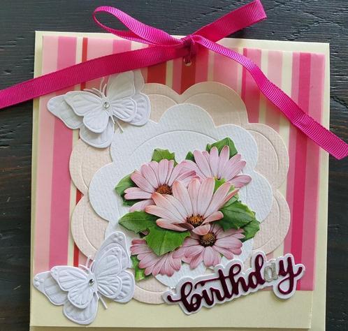 Handgemaakte grote  luxe dubbele kaart Birthday 16 x 16 cm, Hobby en Vrije tijd, Kaarten | Zelfgemaakt, Nieuw, Overige thema's