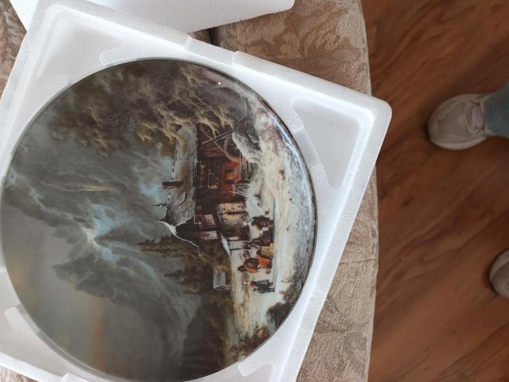 Wandbord gesigneerd van furstenberg, Antiek en Kunst, Antiek | Wandborden en Tegels, Ophalen of Verzenden