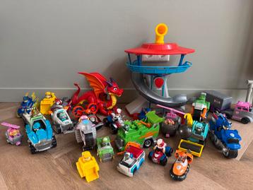 Paw Patrol gehele collectie: uitkijktoren, wagens en pups beschikbaar voor biedingen