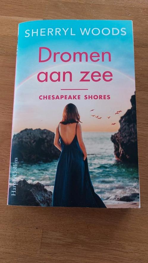 Sherryl Woods, "Dromen aan zee" Chesapeake Shores. Zgan, Boeken, Romans, Zo goed als nieuw, Nederland, Ophalen of Verzenden