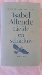 Isabelle Allende  Liefde en Schaduw, Gelezen, Ophalen of Verzenden, Isabel Allende