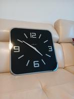 Glazen Nextime Klok - Stijlvol Design, Huis en Inrichting, Woonaccessoires | Klokken, Ophalen of Verzenden, Gebruikt, Analoog