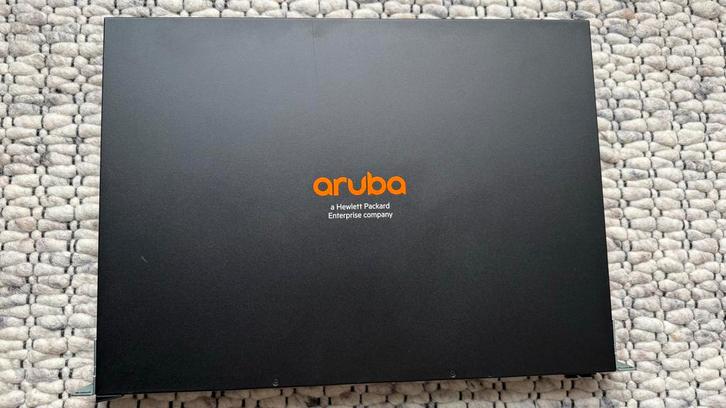 HP Aruba 2530-48G PoE+ Switch (J9772A), Computers en Software, Netwerk switches, Gebruikt, Ophalen