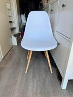 4 witte kuipstoelen, Ophalen, Zo goed als nieuw, Wit