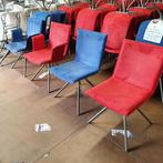 Grote partij Eromes vergaderstoelen met rode of blauwe stof, Huis en Inrichting, Stoelen, Vijf, Zes of meer stoelen, Blauw, Gebruikt