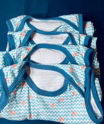 HEMA rompertjes 86/92 zonder mouwen beschikbaar voor biedingen