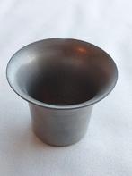 Klein potje  tin, Ophalen