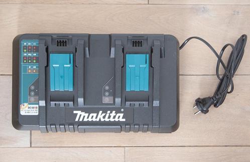 Makita DC18RD dubbele 18v Li-ion oplader / acculader / lader, Doe-het-zelf en Verbouw, Gereedschap | Machine-onderdelen en Toebehoren