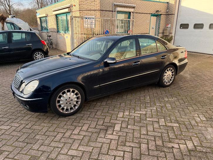 Mercedes-Benz E-Klasse 3.2 E320 Sedan AUT. ZIE ADVERTENTIE, Auto's, Mercedes-Benz, Bedrijf, E-Klasse, ABS, Airbags, Airconditioning