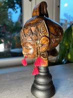Wajang Pop Houten Beeld op houten voet 26 cm, Antiek en Kunst, Kunst | Beelden en Houtsnijwerken, Ophalen of Verzenden