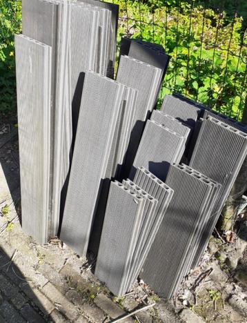 Kunststof vlonderdelen  beschikbaar voor biedingen