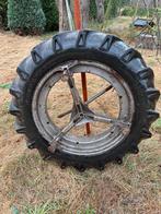 Dubbellucht tractor wielen, Zakelijke goederen, Agrarisch | Onderdelen | Banden, Velgen en Assen, Ophalen