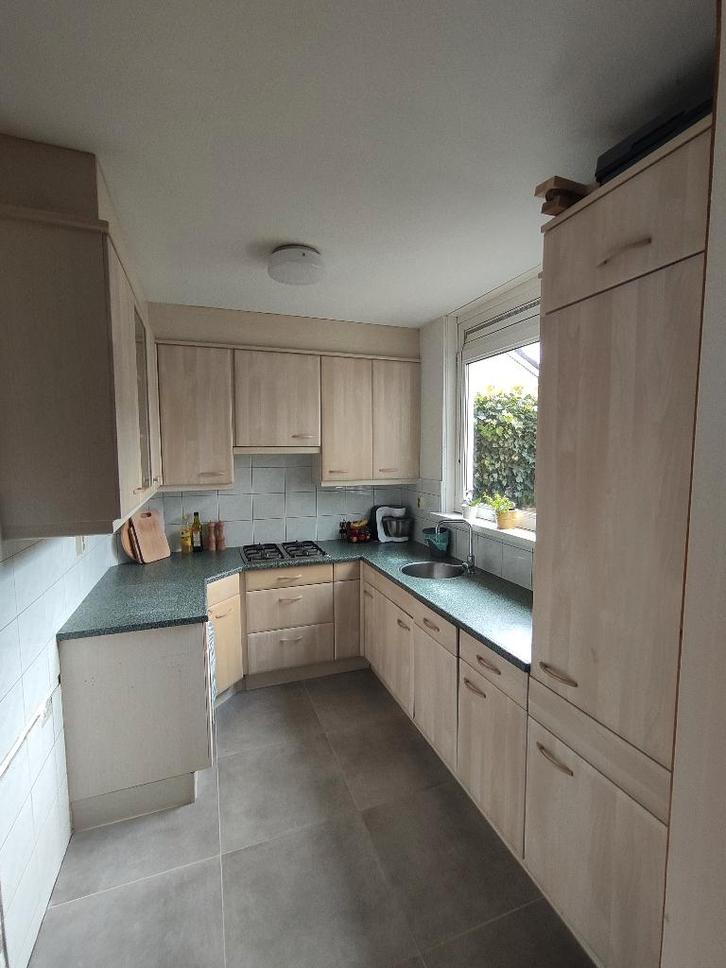 Gratis keuken!, Huis en Inrichting, Keuken | Complete keukens, Gebruikt, U-keuken, Overige kleuren, Kunststof, Ophalen