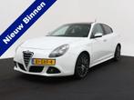 Alfa Romeo Giulietta 1.4 T Distinctive 170pk | Pano | Leder, Voorwielaandrijving, Gebruikt, Zwart, 4 cilinders