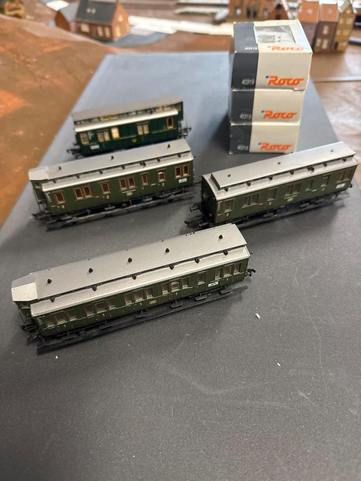 Roco Wagon Set - DB Groen - Zo goed als nieuw, Hobby en Vrije tijd, Modeltreinen | H0, Zo goed als nieuw, Wagon, Gelijkstroom of Wisselstroom