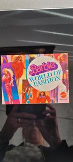 Barbie world of fashion 1982, Ophalen of Verzenden, Zo goed als nieuw, Catalogus