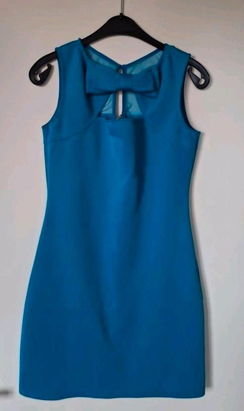 Sexy blauw stretch jurkje maat M, Kleding | Dames, Jurken, Zo goed als nieuw, Maat 38/40 (M), Blauw, Boven de knie, Ophalen of Verzenden
