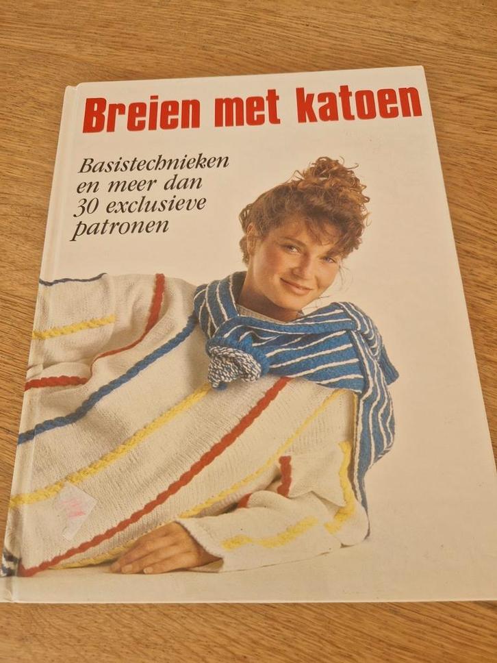 Breien met katoen, Hobby en Vrije tijd, Breien en Haken, Zo goed als nieuw, Breien, Patroon of Boek, Ophalen of Verzenden