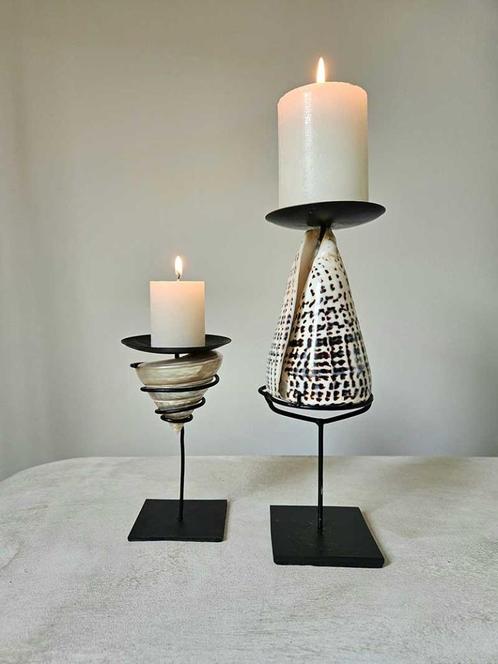 Kandelaar tijgerschelp 1 uit Bali, Huis en Inrichting, Woonaccessoires | Kandelaars en Kaarsen, Nieuw, Kandelaar, Minder dan 25 cm