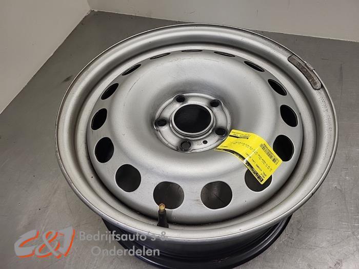 Velg van een Opel Vivaro, Auto-onderdelen, Banden en Velgen, Velg(en), Personenwagen, Gebruikt, 3 maanden garantie, Ophalen of Verzenden