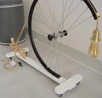 Fietswiel Vloer/Tafellamp of decoratie in huis/werkplaats., Ophalen, Nieuw, Overige materialen