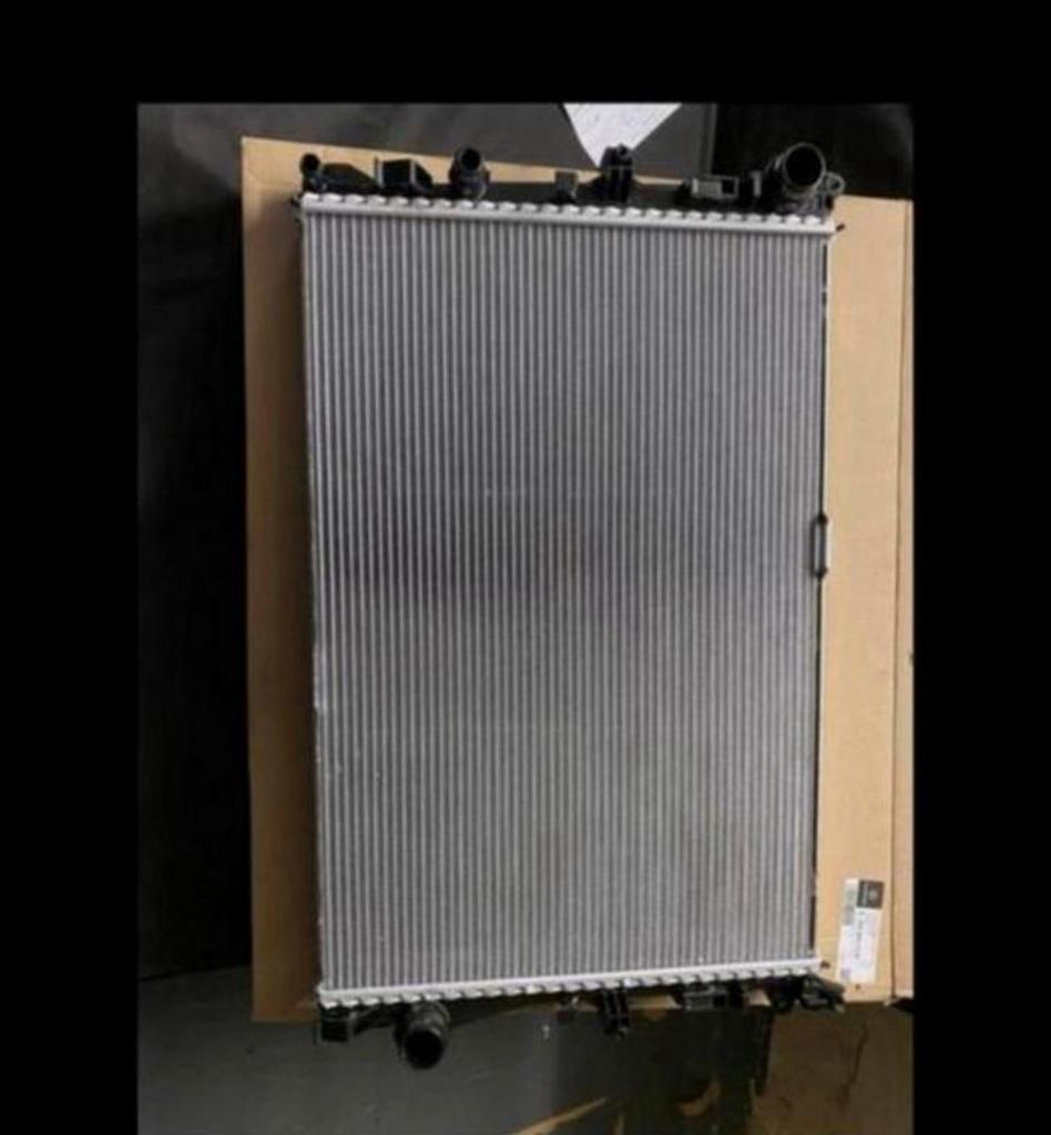 Mercedes Radiator Onderdeelnummer A0995007300, Ophalen of Verzenden, Nieuw