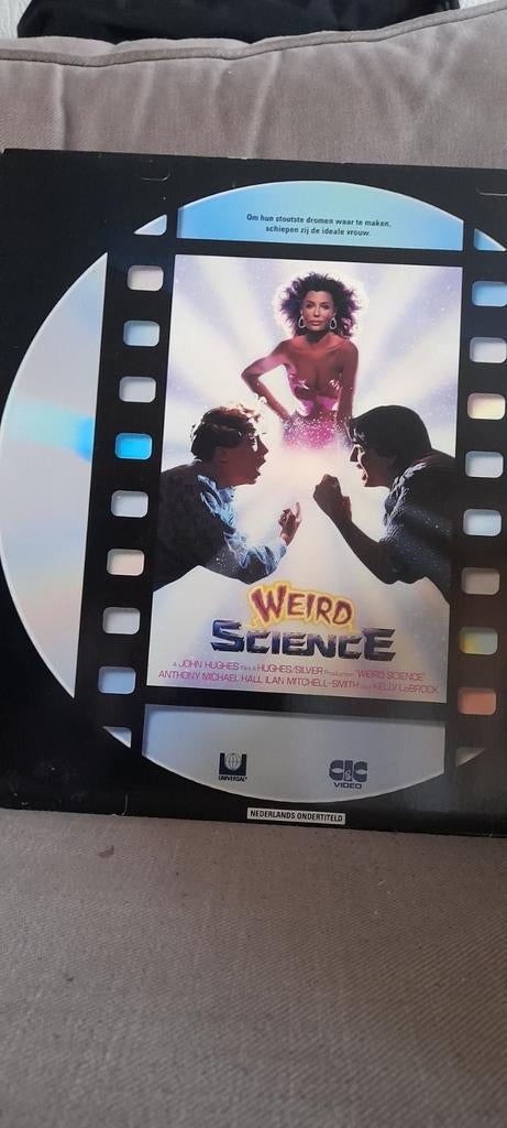 Laserdisc  Weird Science   PAL, Ophalen of Verzenden