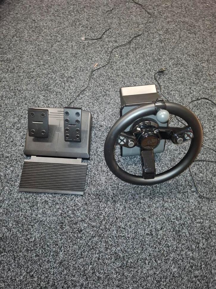 Logitech Farming Simulator Stuurwiel, Spelcomputers en Games, Spelcomputers | Overige, Nieuw, Ophalen of Verzenden