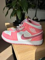 Nike Air Jordan maat 41, Kleding | Dames, Schoenen, Ophalen of Verzenden, Zo goed als nieuw, Roze, Sneakers of Gympen