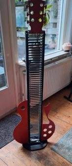 Vintage gitaar cd rek, Huis en Inrichting, Woonaccessoires | Cd- en Dvd-rekken, Ophalen, Gebruikt, Cd's