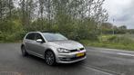 Volkswagen Golf 1.2 TSI HIGHLINE 81KW 5D Dsg-7 2016 Grijs, Auto's, Origineel Nederlands, Te koop, Alcantara, Zilver of Grijs