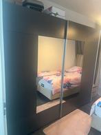 Grote kledingkast met spiegeldeuren, Huis en Inrichting, Kasten | Kledingkasten, Ophalen, 200 cm of meer, Glas, Zo goed als nieuw