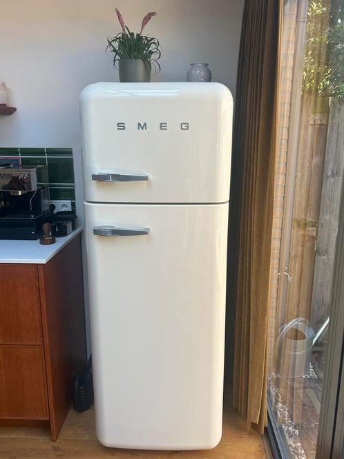 Smeg FAB30 crème wit koelt niet, defect, Witgoed en Apparatuur, Koelkasten en IJskasten, Niet werkend, Met aparte vriezer, 200 liter of meer