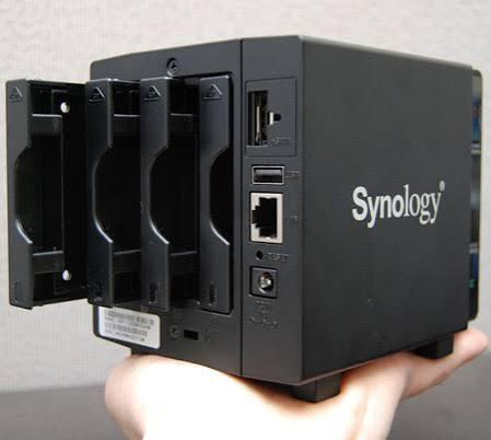 Synogy NAS DS411slim, Computers en Software, NAS, Gebruikt, Ophalen of Verzenden