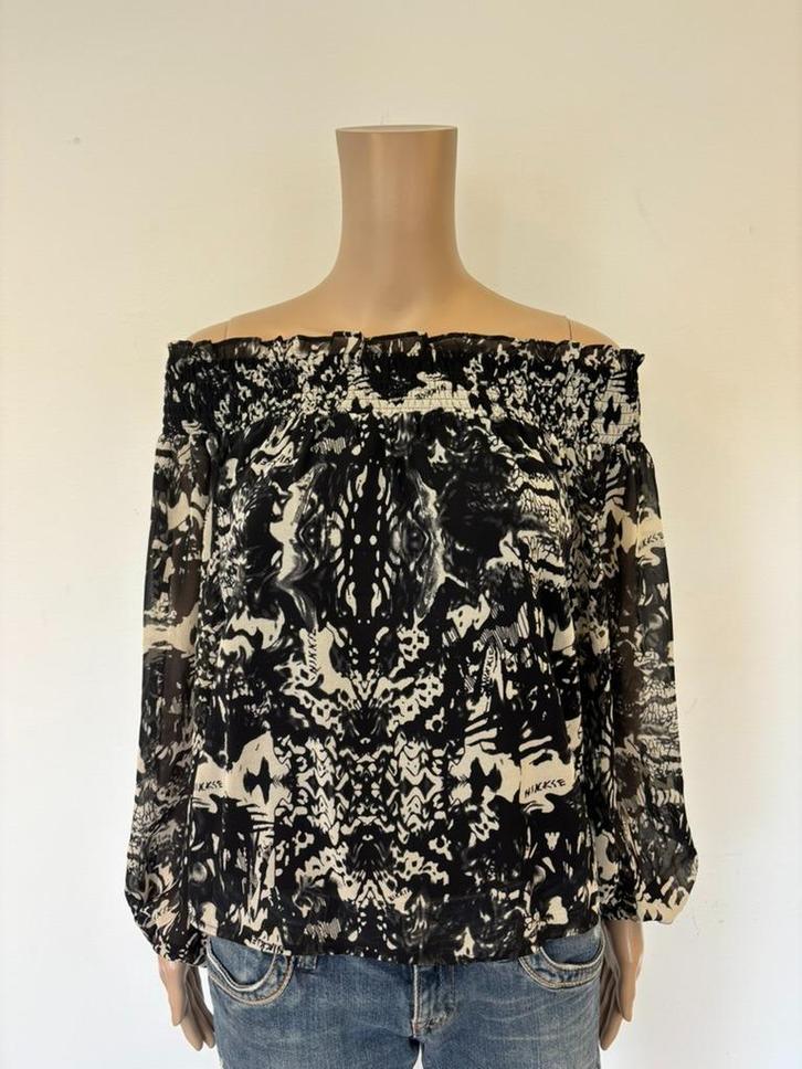 Nikkie zwart/beige top maat 36, Kleding | Dames, Tops, Zo goed als nieuw, Maat 36 (S), Zwart, Lange mouw, Ophalen of Verzenden