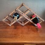 Opvouwbaar houten wijnrek driehoekig model, Ophalen of Verzenden, Zo goed als nieuw, Minder dan 50 cm