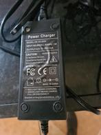 Qwic batavus acculader 4 pins, Fietsen en Brommers, Fietsonderdelen, Ophalen of Verzenden, Zo goed als nieuw, Algemeen