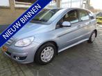 Mercedes-Benz B-Klasse 180 BlueEFFICIENCY CRUISE AIRCO-GARAN, Voorwielaandrijving, Stof, Gebruikt, Zwart