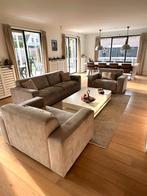 BANKSTEL + TWEE LOVE SEATS, Ophalen, Zo goed als nieuw, Stof, Strak modern design (zit heerlijk)