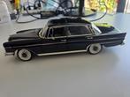 Mercedes-benz 300 se 1/18, Hobby en Vrije tijd, Modelauto's | 1:18, Ophalen of Verzenden, Gebruikt, Auto, Revell