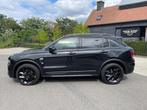 Lynk & Co 01 1.5 BLACK-EDITION Pano/dak Apple/Carplay Adapti, Stof, Zwart, Bedrijf, 1854 kg