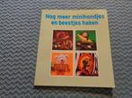 Nog meer minihondjes en beestjes haken, Ophalen of Verzenden, Nieuw, Haken, Patroon of Boek