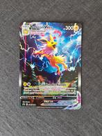 Jolteon VMAX promo, Hobby en Vrije tijd, Ophalen of Verzenden, Zo goed als nieuw